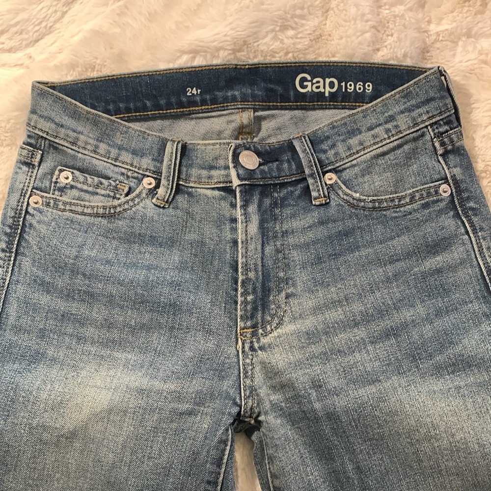 Gap 1969 Denim medium wash 24R
